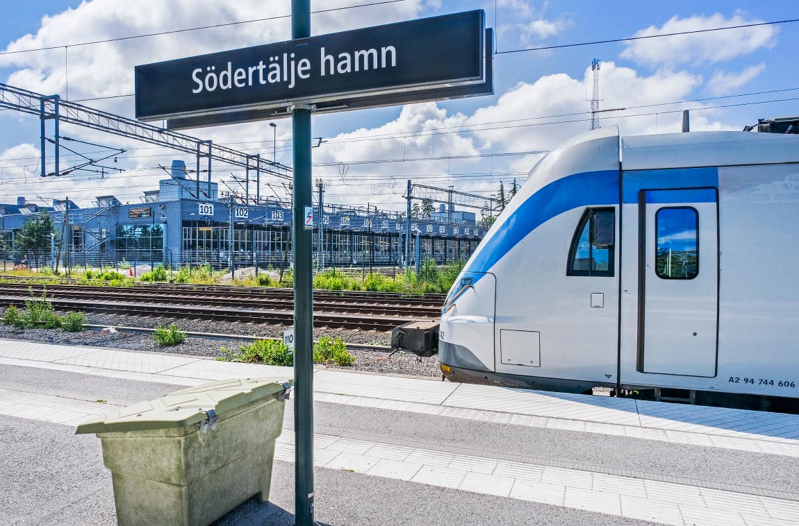 Bild: Pendeltågsdepån i Södertälje Hamn 2024