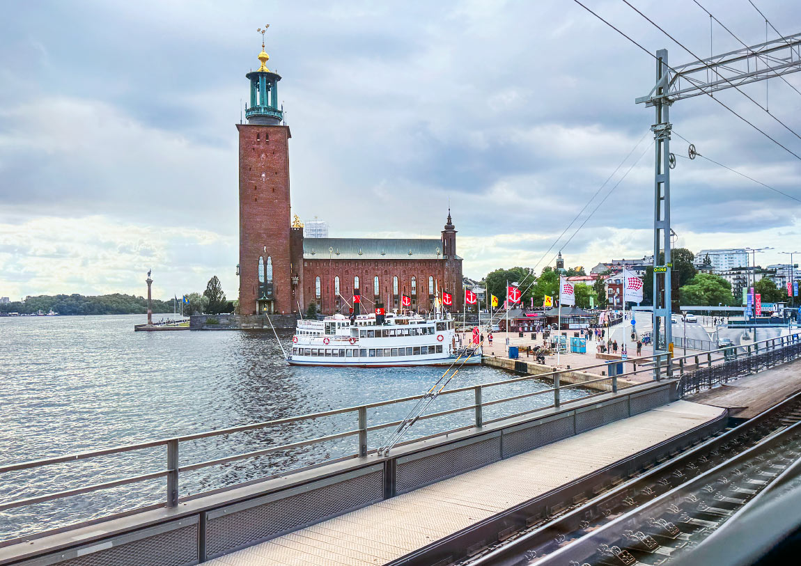 Järna-Södertälje Hamn-Flemingsberg-Stockholm