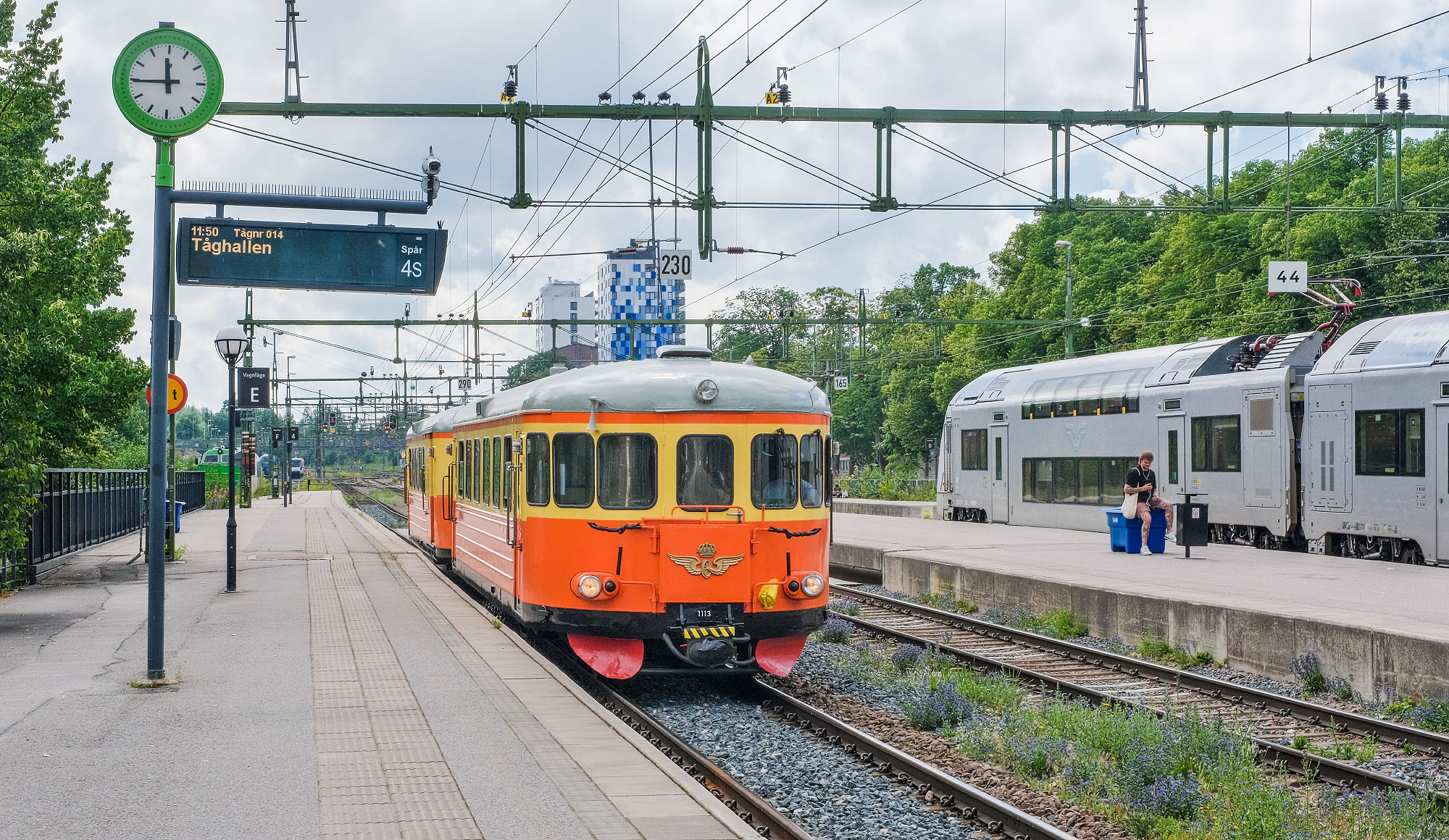 Bild: Y7 1113 och manövervagnen UBF7Z 2095 i Gävle 2024